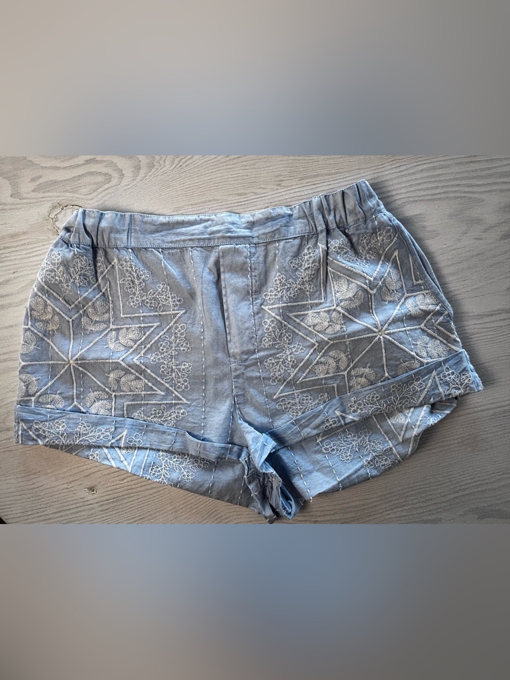 Free People Westover Embroidered Shorts Size Medium - Picture 3 of 7